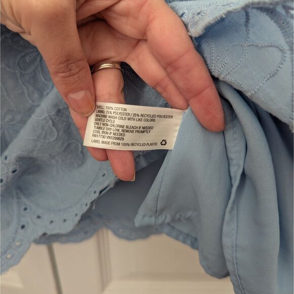 Women’s Knox Rose Blue Eyelet Blouse Size Medium Boho Feminine Top - Picture 4 of 5